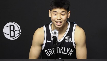 崔永熙初步诊断为膝盖前交叉韧带损伤 下周进一步检查