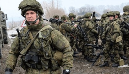 毫无征兆！乌克兰一夜惊现10万逃兵！中方收到求救信号，帮不帮？