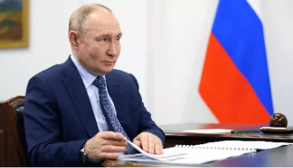 莫斯科交易所人民币汇率开始上涨;中国吉利博越全驱跨界车在俄罗斯起售