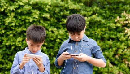 学生禁玩手机,催生孩子间的地下交易