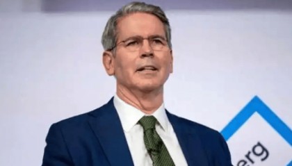 中美没谈拢，美财长连夜来电，对华提3个要求，中方答应了？