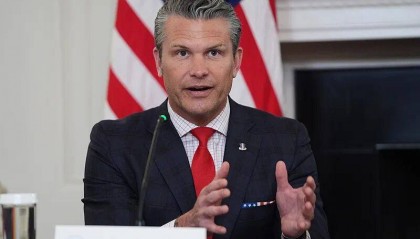 美防长宣布：发动空袭