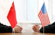 2架专机抵华,中方终于肯接电话了,特朗普悬着的心可以放下了