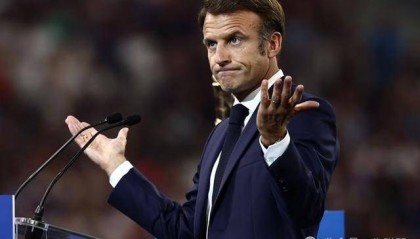 法国又乱套了，乱得匪夷所思