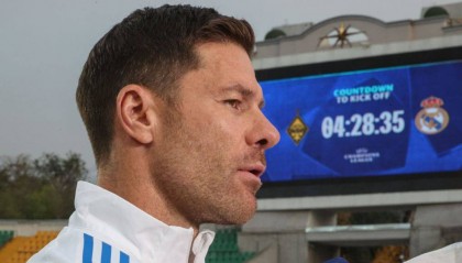 维尼修斯道歉引发的风波：阿隆索被故意忽略背后的故事