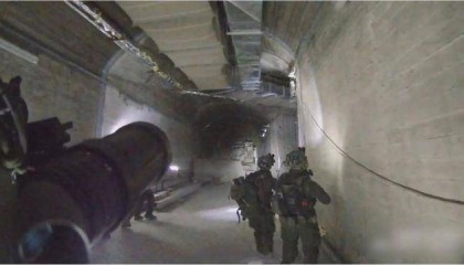数十架军机呼啸升空，120名以军特种兵奇袭：伊朗遭遇巨大惨败