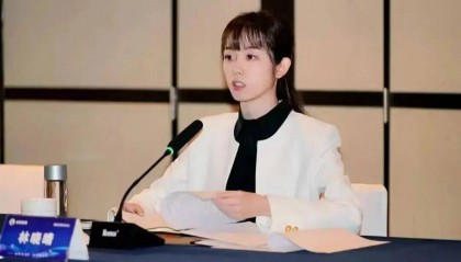 成都路桥95后美女董事长林晓晴的神秘父亲，终于曝光了？