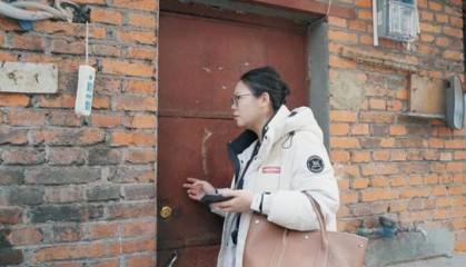 失能老人月退休金两万 家属却放弃插管抢救