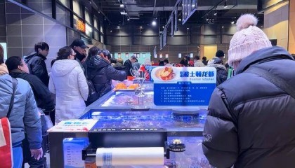 上海版“胖东来”开业 现场人山人海 区域性零售业春天来了?