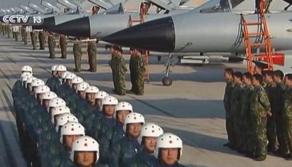 歼-10的27年奋飞路:从国产“争气机”到“空中多面手”