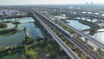 全国首次！高铁桥上插入新线 南昌唐村线路所开建