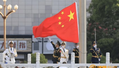 全网直播!这对英雄“CP”太火了!