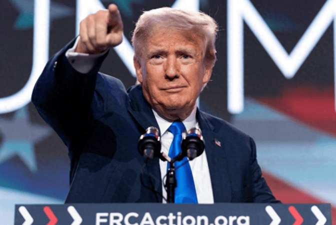 忍无可忍无需再忍！刚拿下稀土大单，特朗普又要开“第二枪”，全球收到通告，事情果然不简单