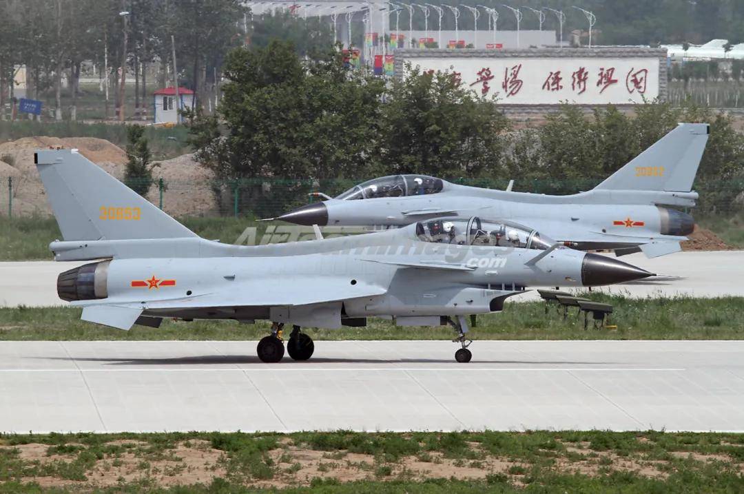 歼-35青春版?076专用舰载机?新机“超级小黄蜂”究竟是干嘛的?