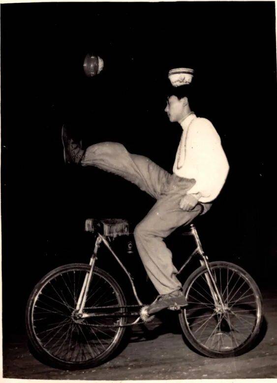 一级演员李春来表演时突然倒地,送医后不治身亡