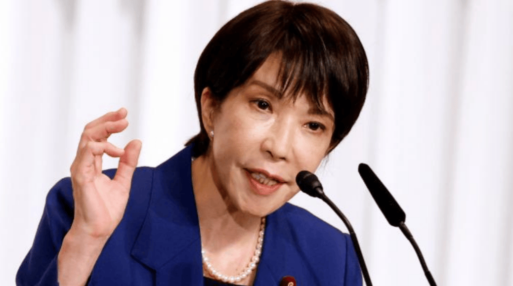 高市早苗讲话中方当场离席,中国人纷纷从日本回国,日本方面或面临四重压力