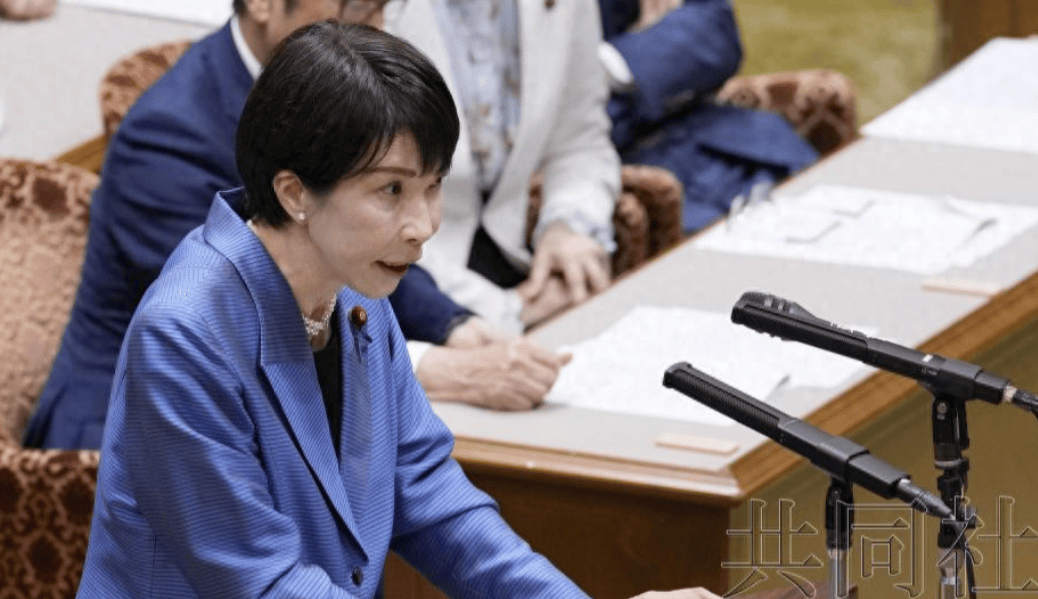 特朗普还是高估了自己,高市早苗再三强调了“存亡危机”,中方做好最坏准备!
