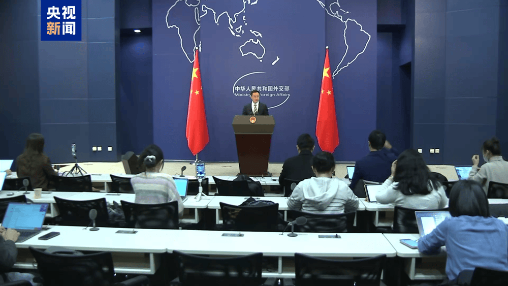 外交部:任何外部势力胆敢介入台海事务 我们必将迎头痛击