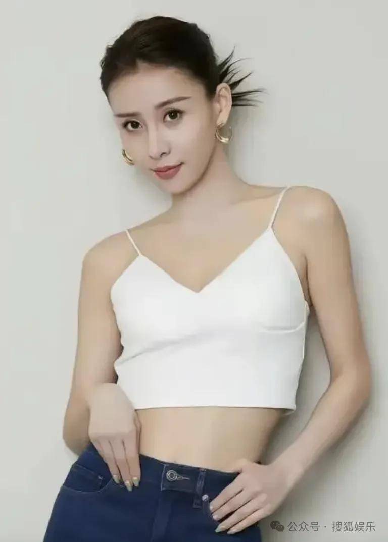 又一对魔幻的圈内姐弟恋曝光!这组合有点太超前了......