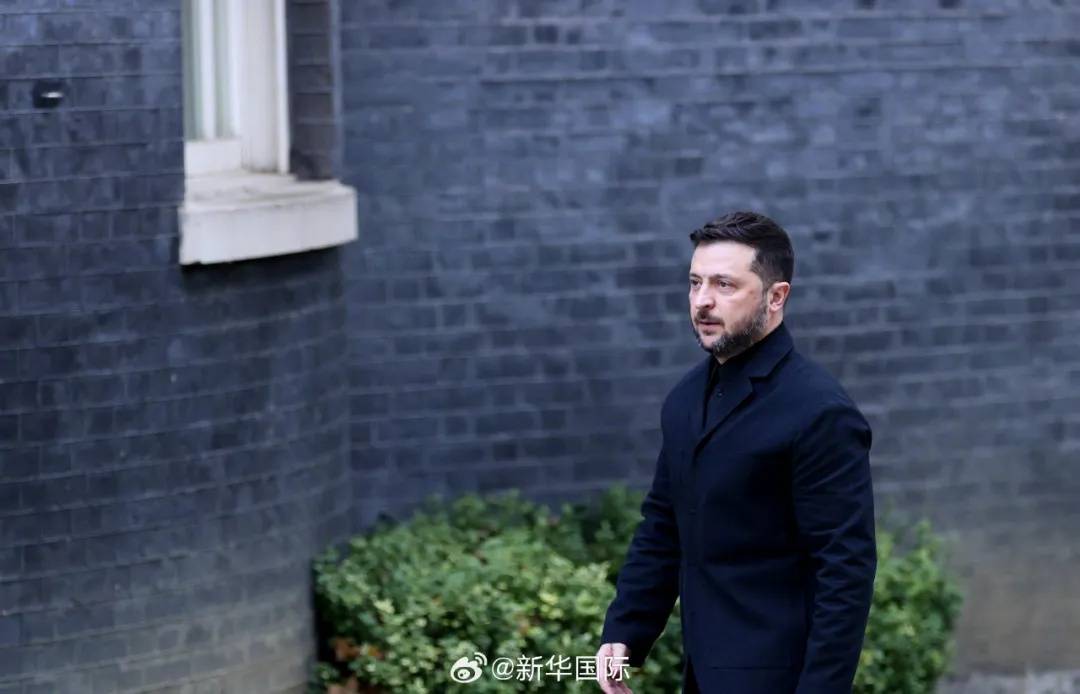 乌克兰召集30国紧急会谈,泽连斯基:乌方正竭力避免受制于特朗普的“快速停火”要求
