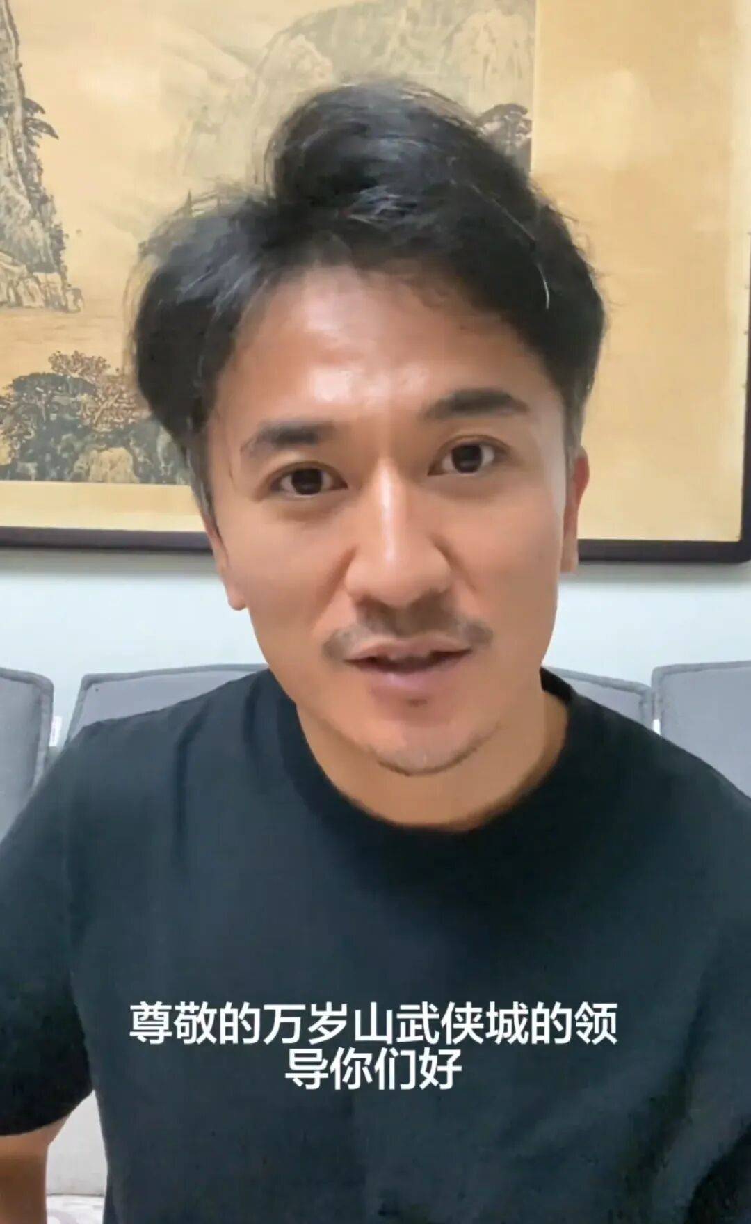 “接不到戏，收入基本断了”，38岁演员求职景区NPC：工作量断崖式下跌，留给我试错的时间不多了