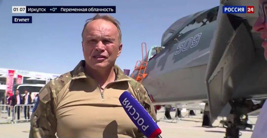 歼-20、F-22“黯然失色”?苏-57S打开弹舱惊现4枚X-69M,歼-20为何带不了空面导弹?